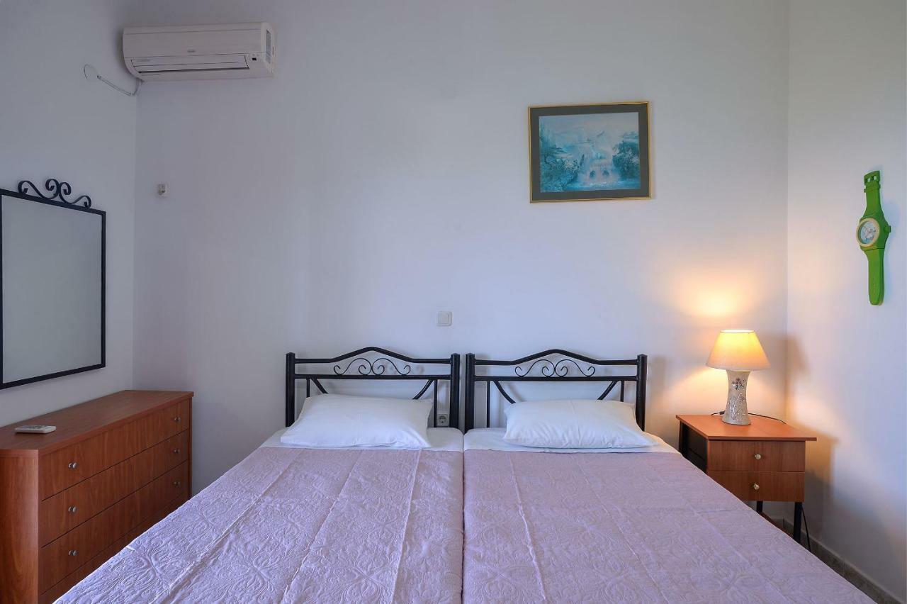 Marina'S House Villa Гайос Екстериор снимка
