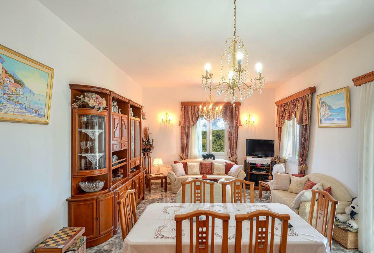 Marina'S House Villa Гайос Екстериор снимка