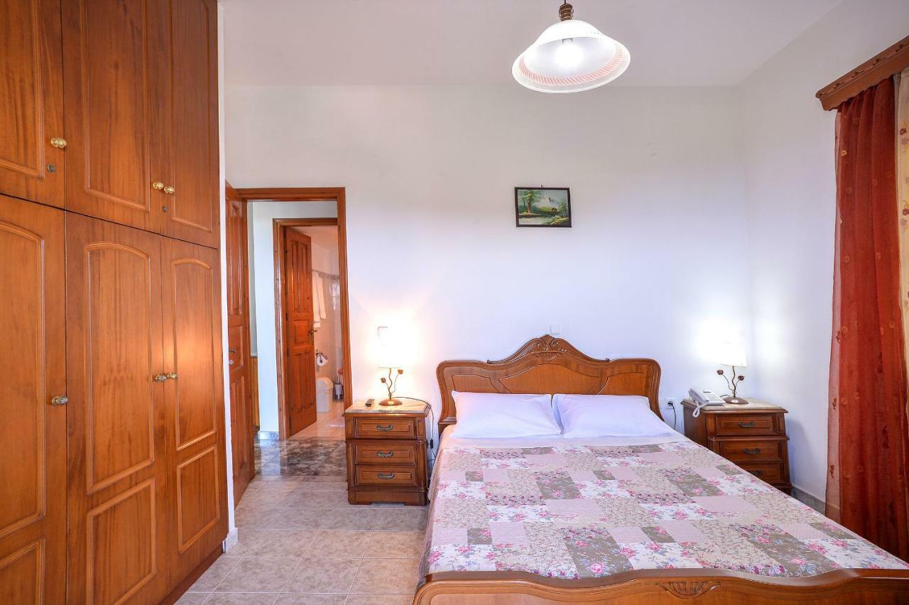 Marina'S House Villa Гайос Екстериор снимка